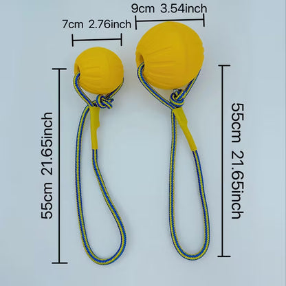 Gele Bal met touw speeltje ( 9cm)